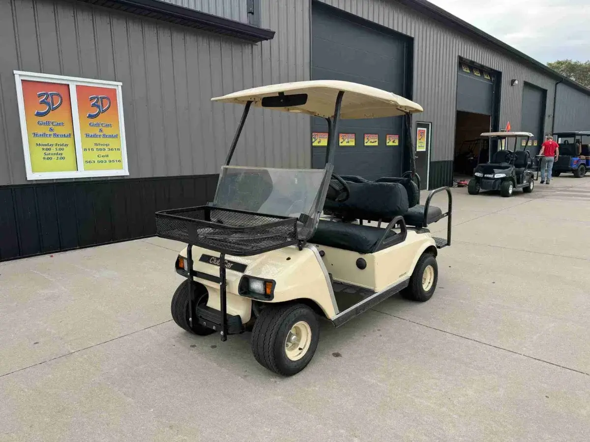 2000 Club Car Precedent photo 1