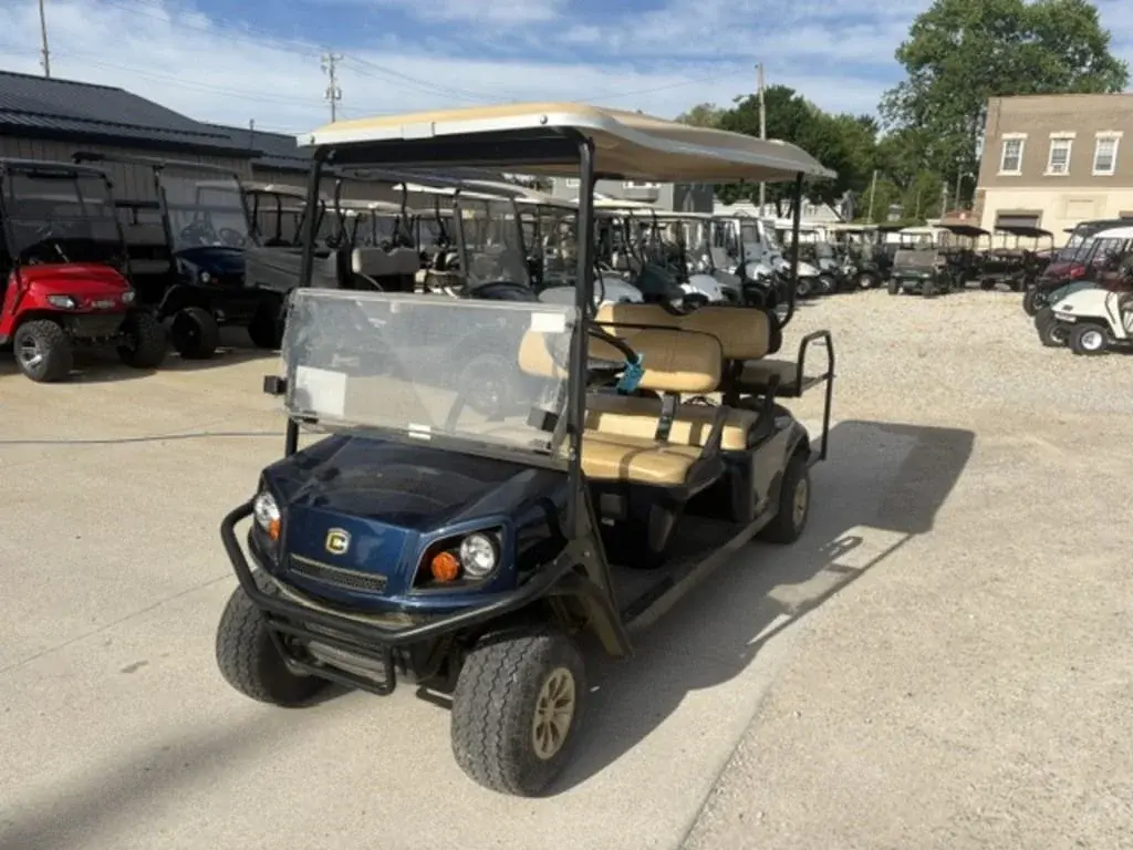 2021 Cushman Shuttle 6 photo 1