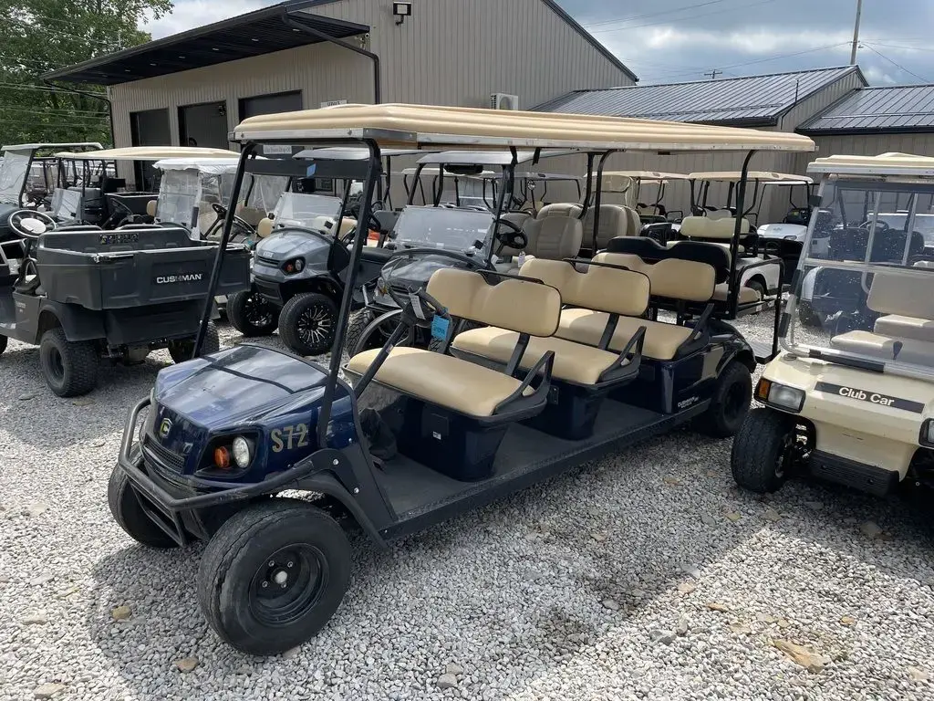 2019 Cushman Shuttle 8 photo 1