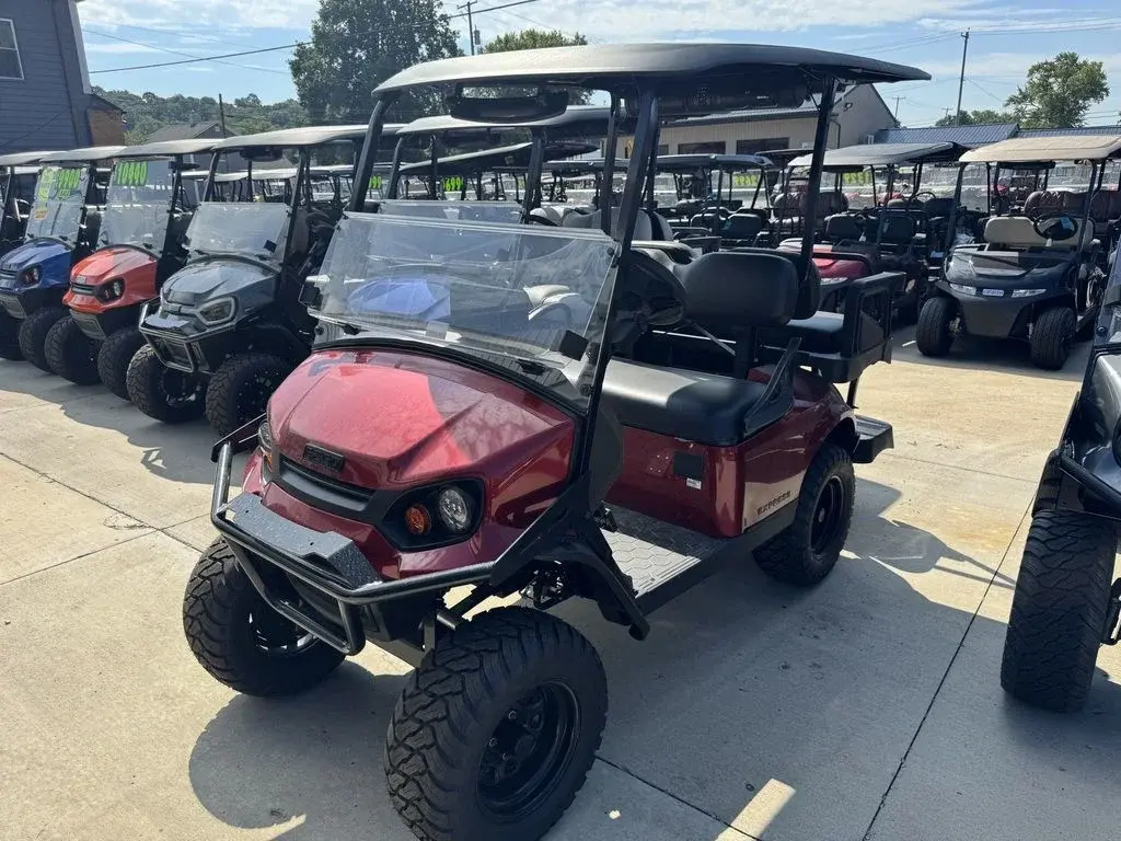2026 E-Z-GO Express photo 1