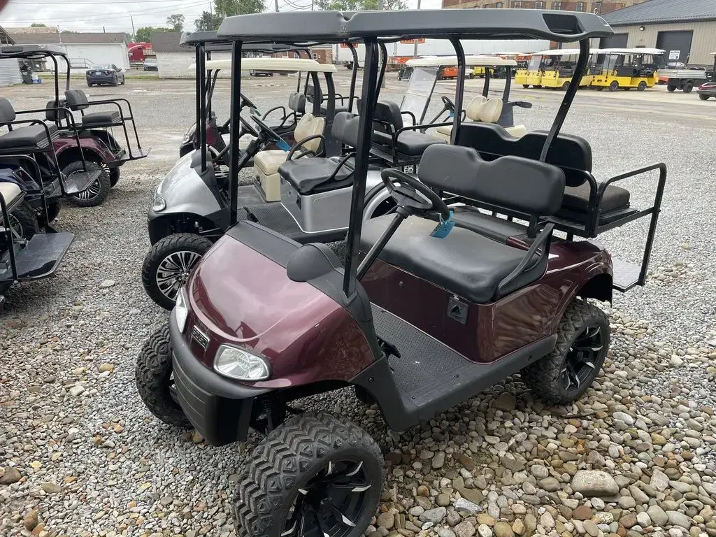 2018 E-Z-GO RXV ELiTE Lithium photo 1