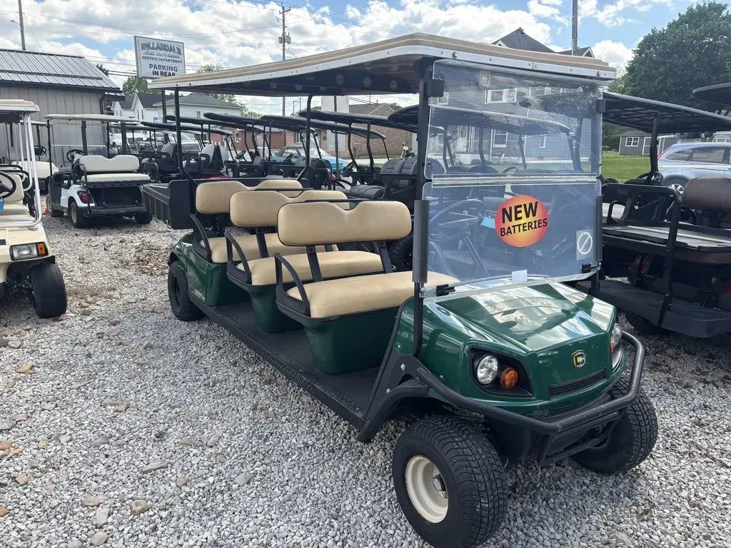 2019 Cushman Shuttle 8 photo 1