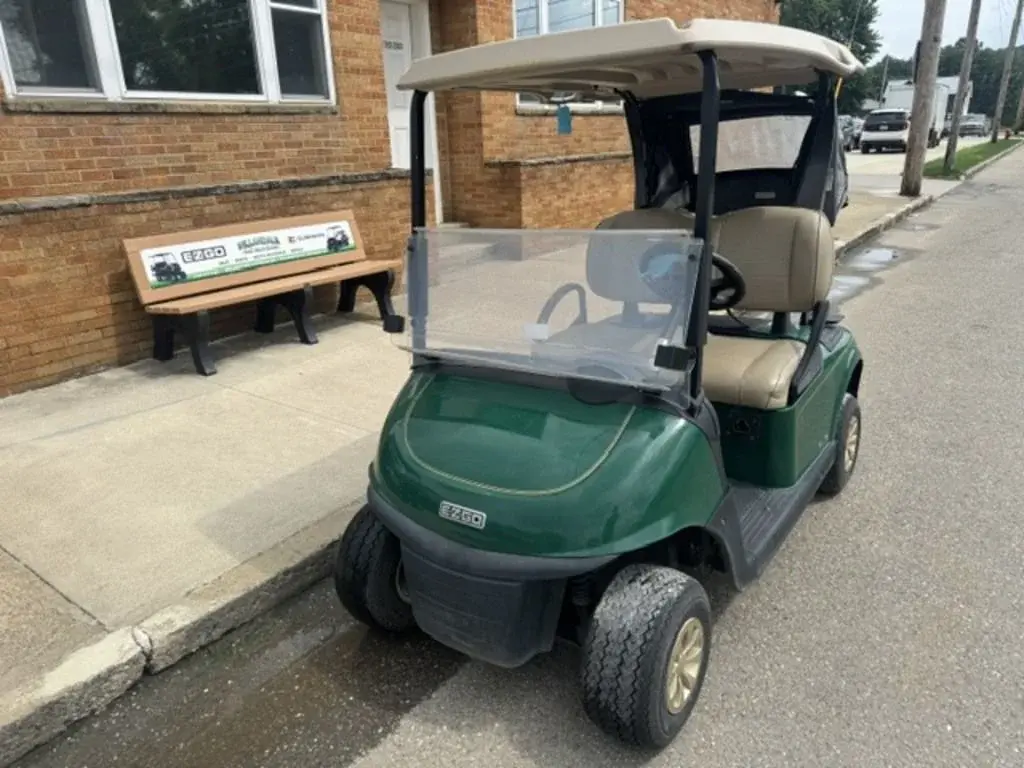 2021 E-Z-GO RXV ELiTE Lithium photo 1