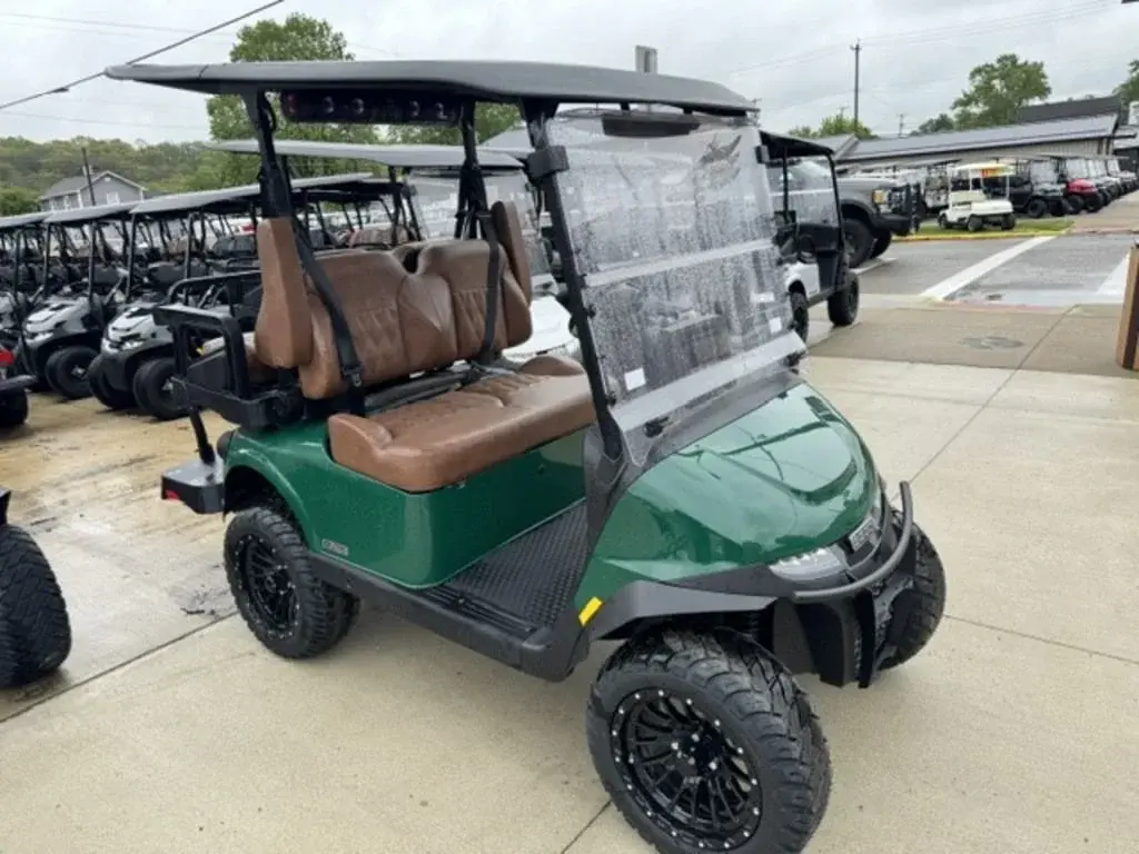 2026 E-Z-GO RXV ELiTE Lithium photo 1