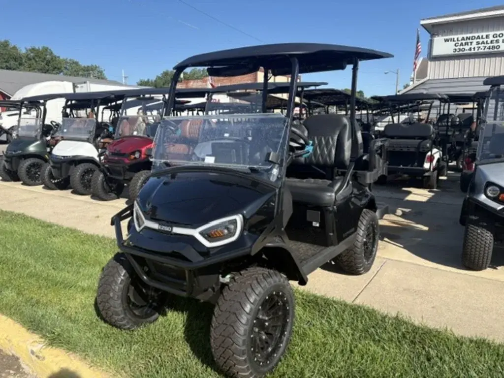 2026 E-Z-GO Express photo 1
