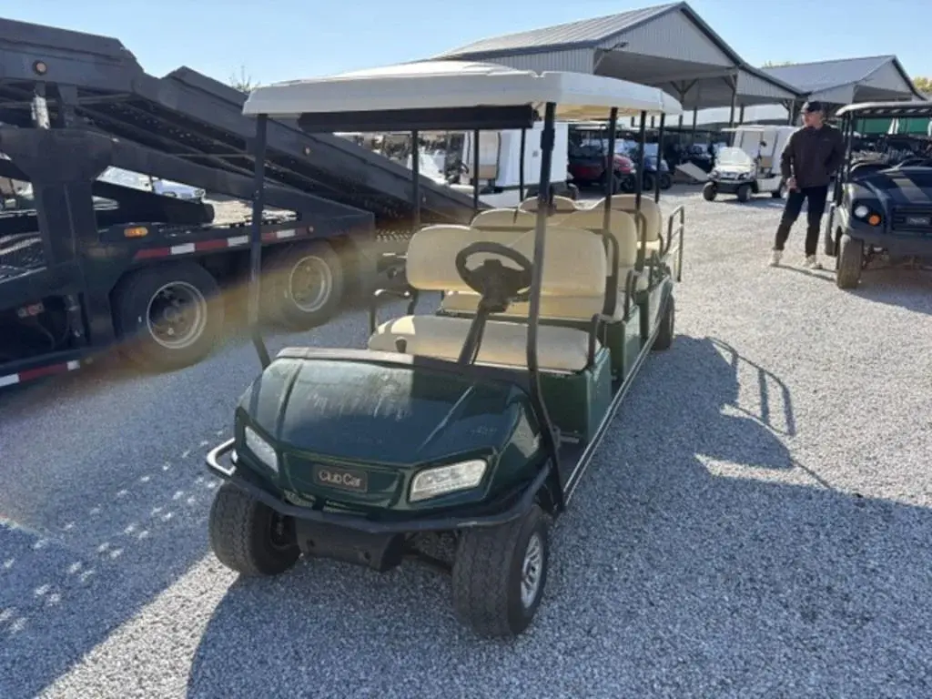 2021 Club Car Villager photo 1