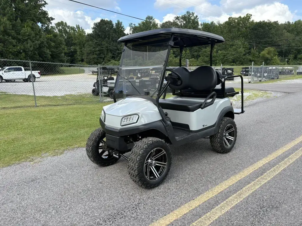 2023 Club Car Tempo Gas photo 1