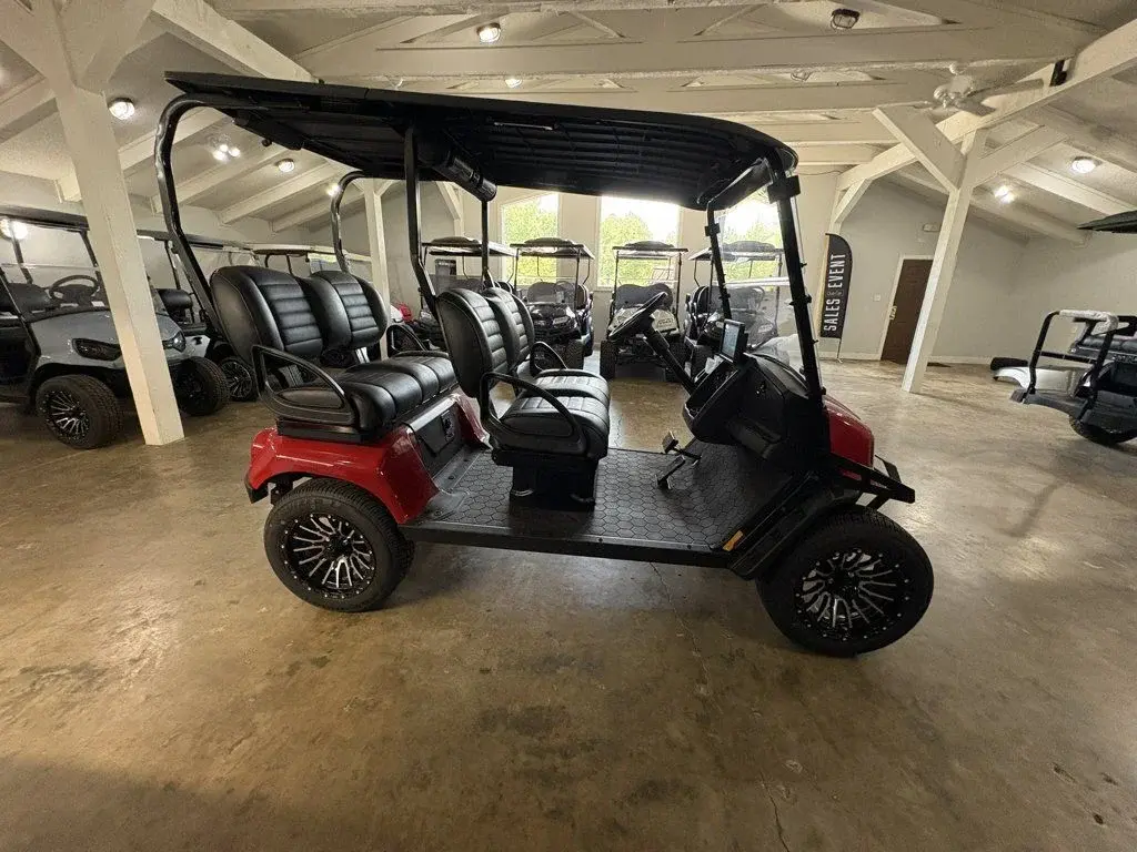 2026 E-Z-GO Liberty ELiTE Lithium photo 1
