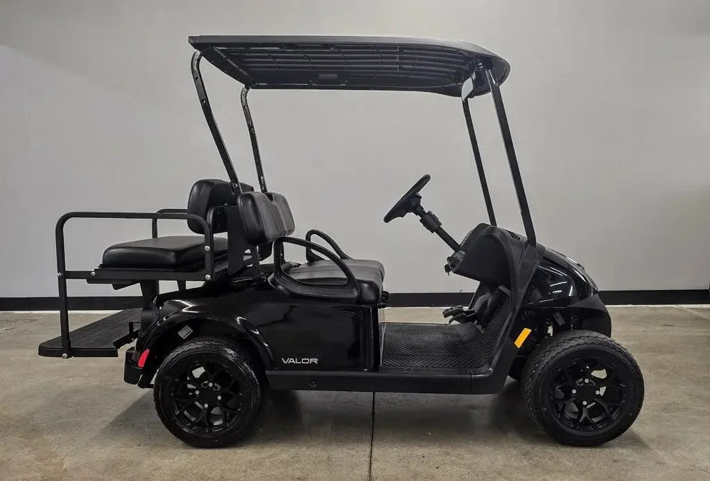 2027 E-Z-GO RXV 2 Valor S + 13.5 Gas Black photo 1