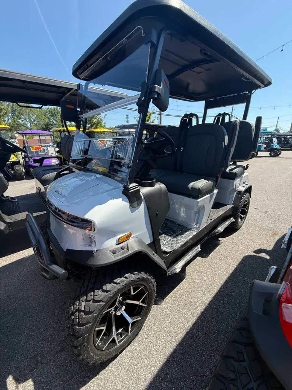 2025 Denago Rover XL Lithium photo 1