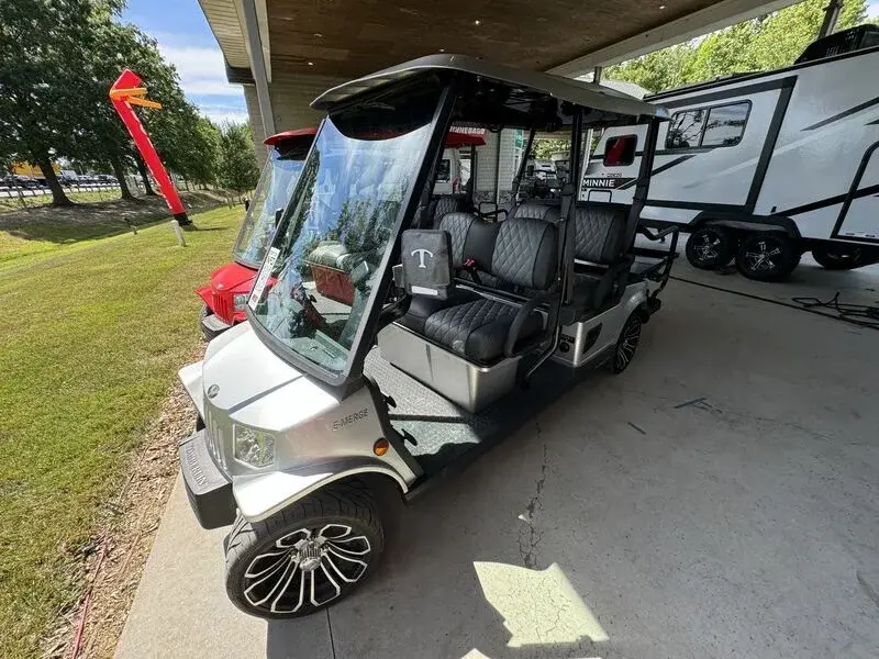 2022 Tomberlin Emerge E4 LE Plus E4 LE Plus photo 1