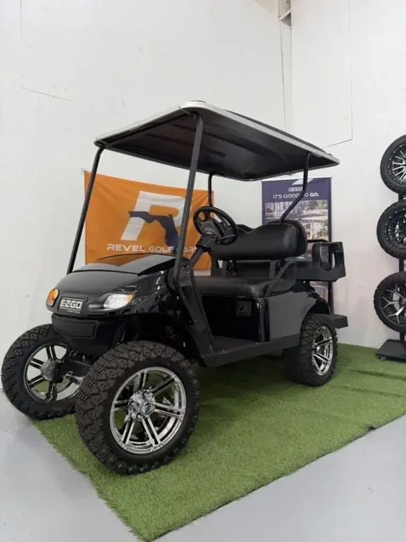 2016 E-Z-GO TXT photo 1