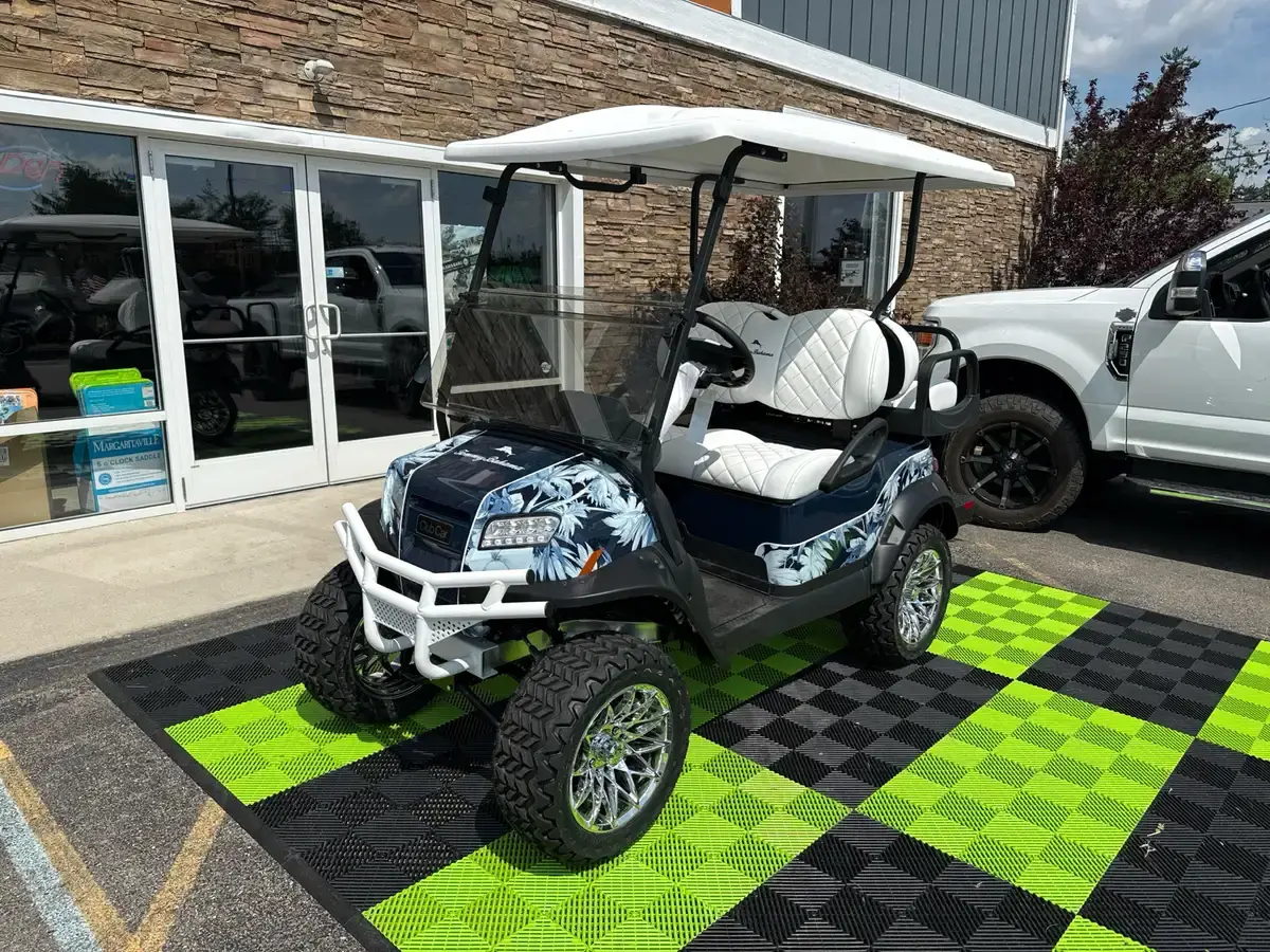 2025 Club Car Onward photo 1