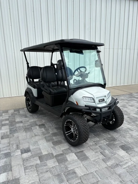 2027 Club Car Onward HP Lithium-Ion photo 1