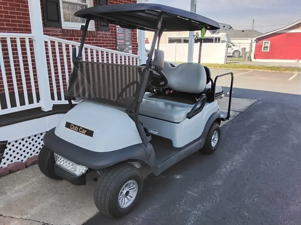 2021 Club Car Precedent photo 1