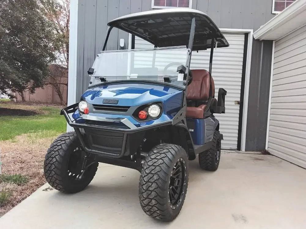 2026 E-Z-GO Express photo 1