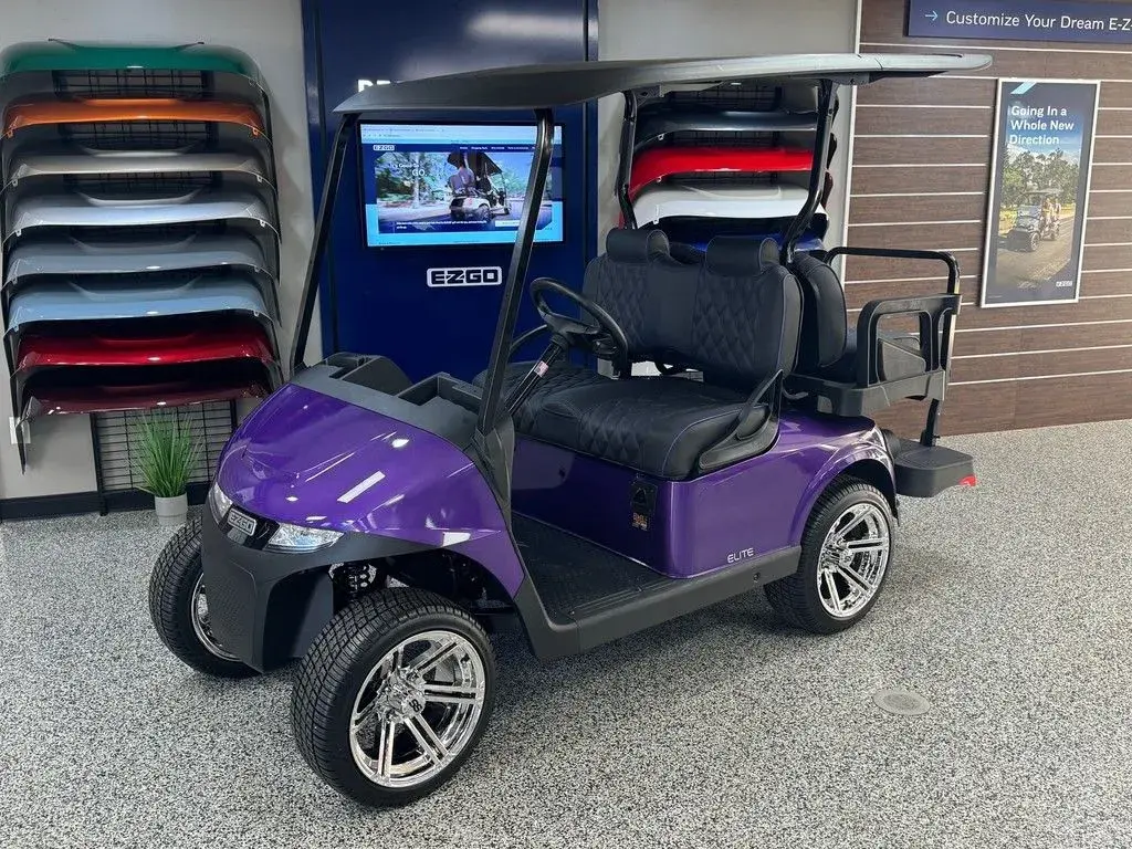 2026 E-Z-GO RXV ELiTE Lithium photo 1