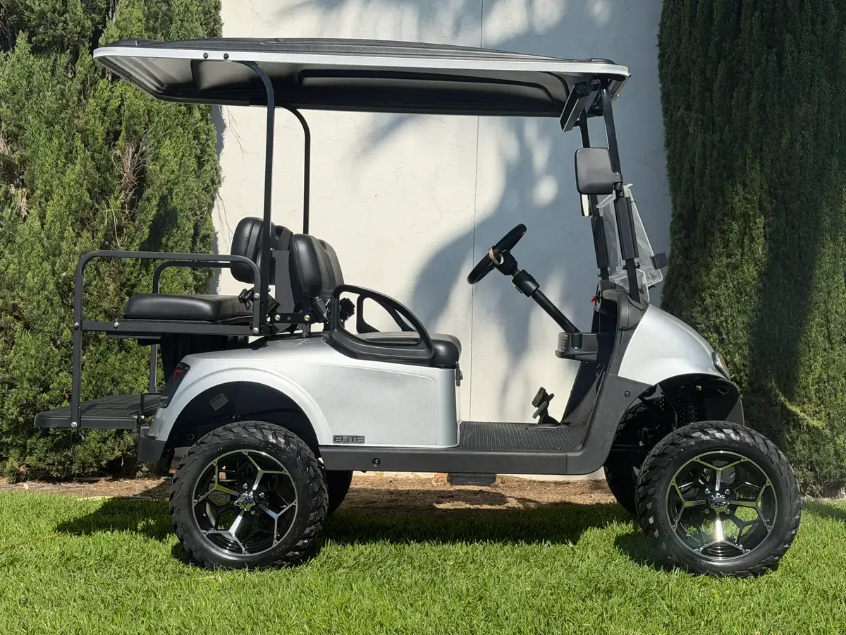 2021 E-Z-GO Freedom ELiTE Lithium photo 1