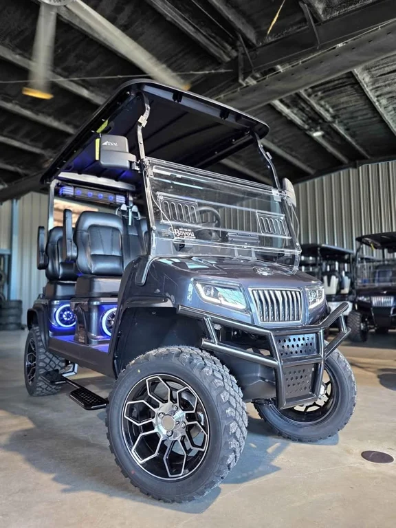 2026 Evolution Maverick 4 Plus photo 1
