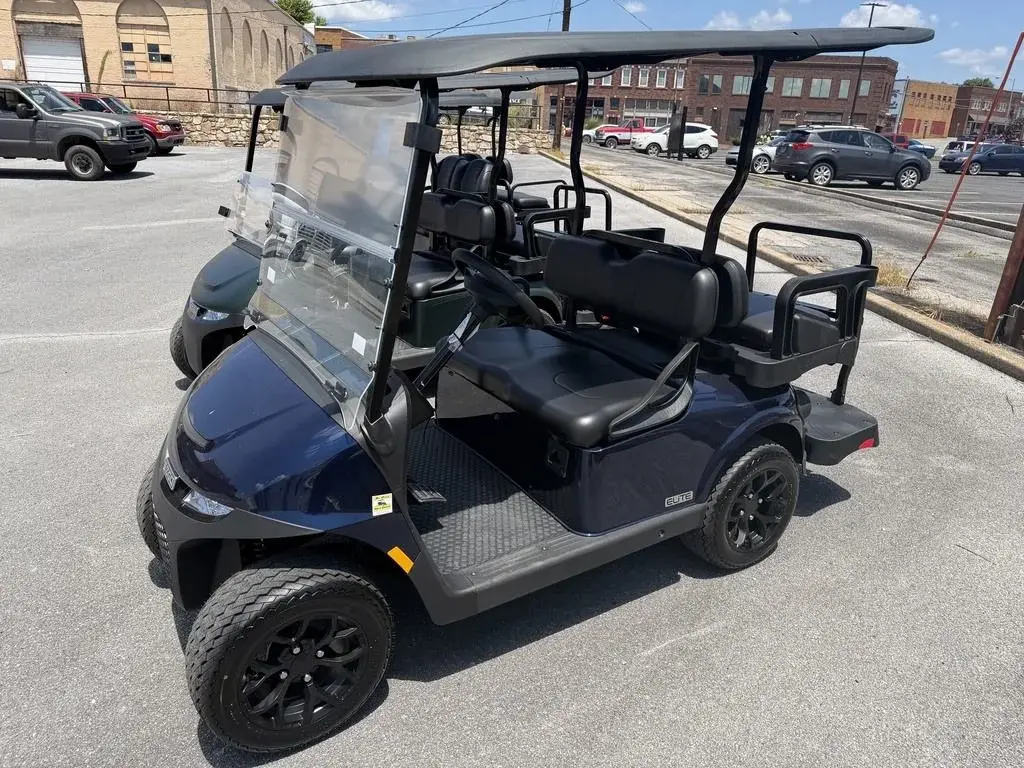 2026 E-Z-GO RXV ELiTE Lithium photo 1