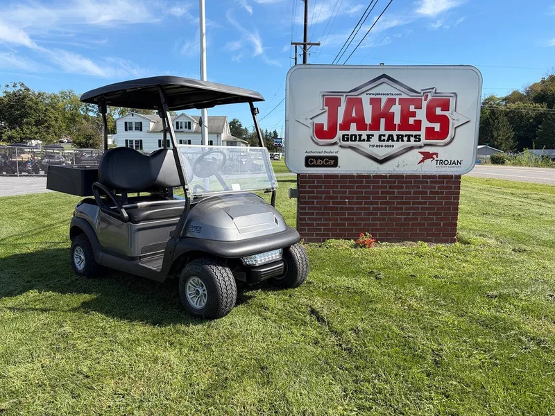 2017 Club Car Precedent photo 1