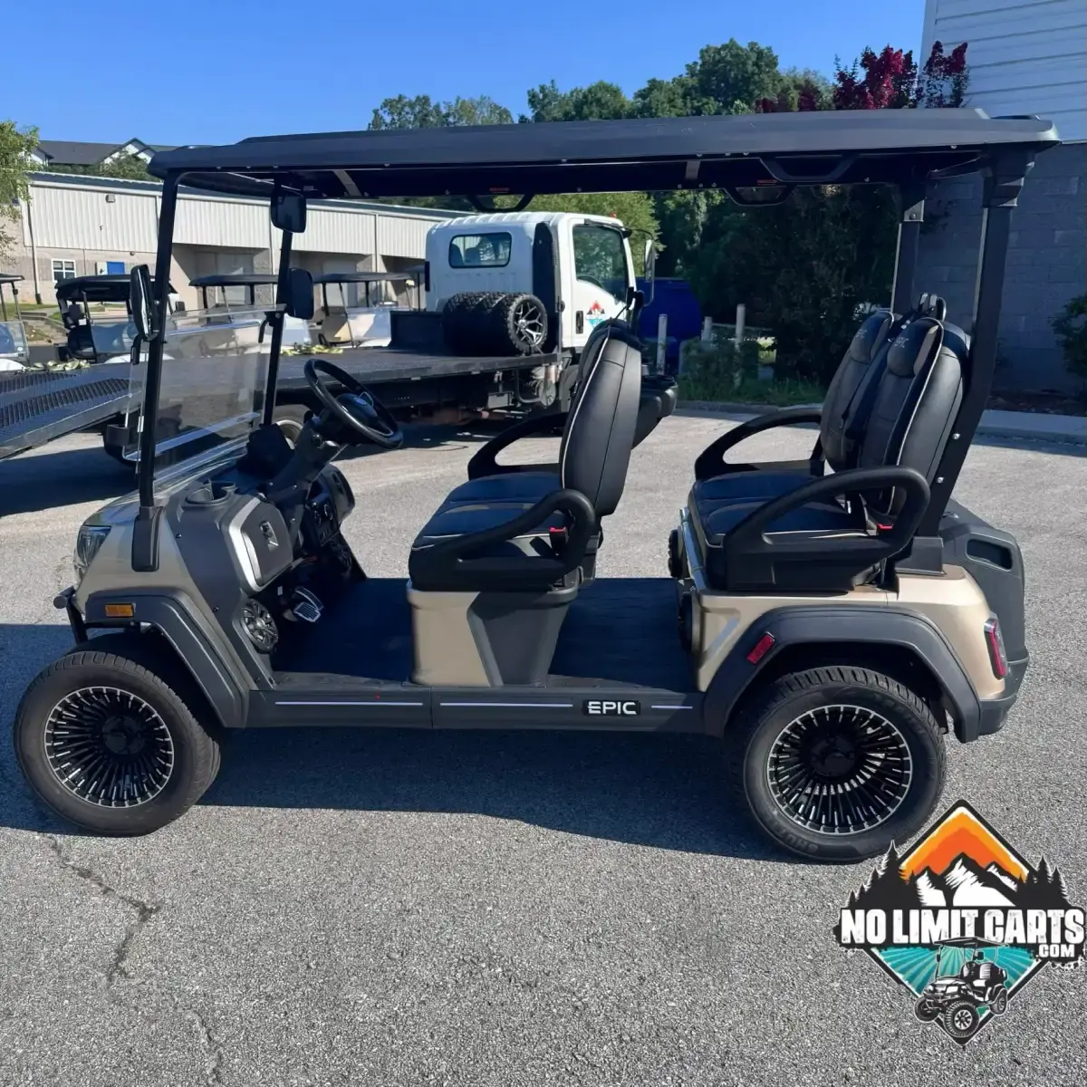 2026 Epic Carts E40FX photo 1