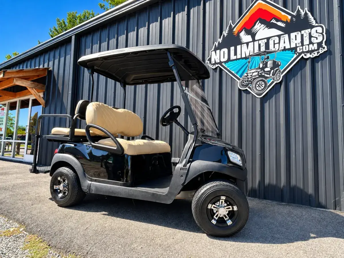 2021 Club Car Tempo photo 1