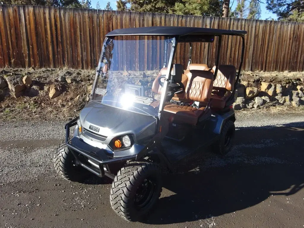 2026 E-Z-GO Liberty LSV photo 1