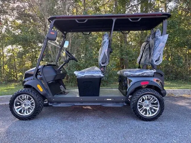 2026 Solana Golf Cart Facing Forward XA photo 1