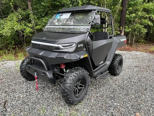 2026 Kandi Innovator Electric Sidexside photo 1