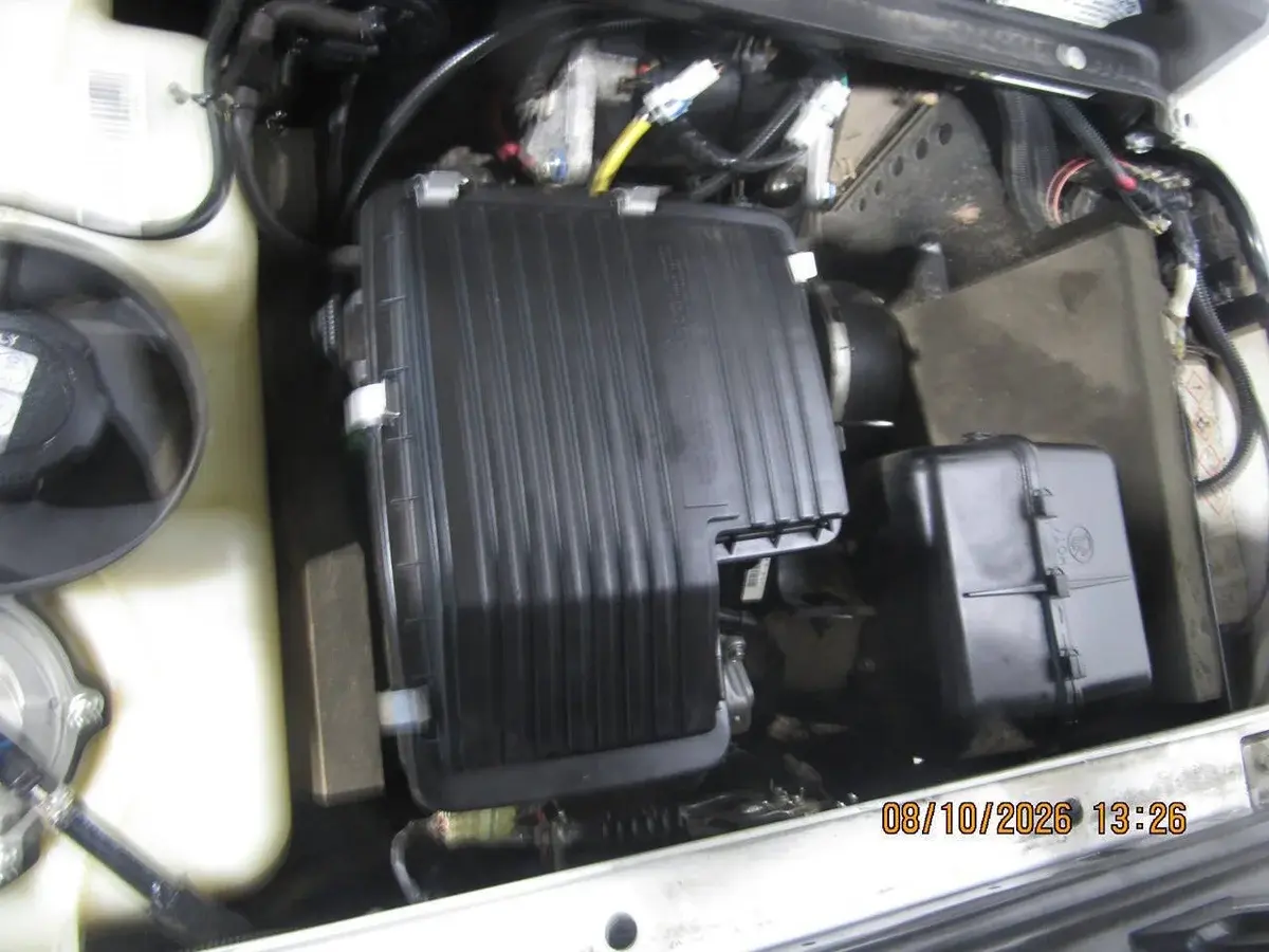 2022 Yamaha Drive Custom 4-Seater golf cart photo 1