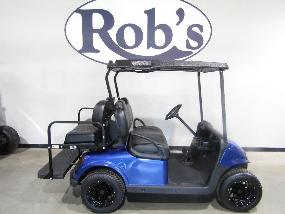 2020 E-Z-GO RXV Custom 4-Seater photo 1