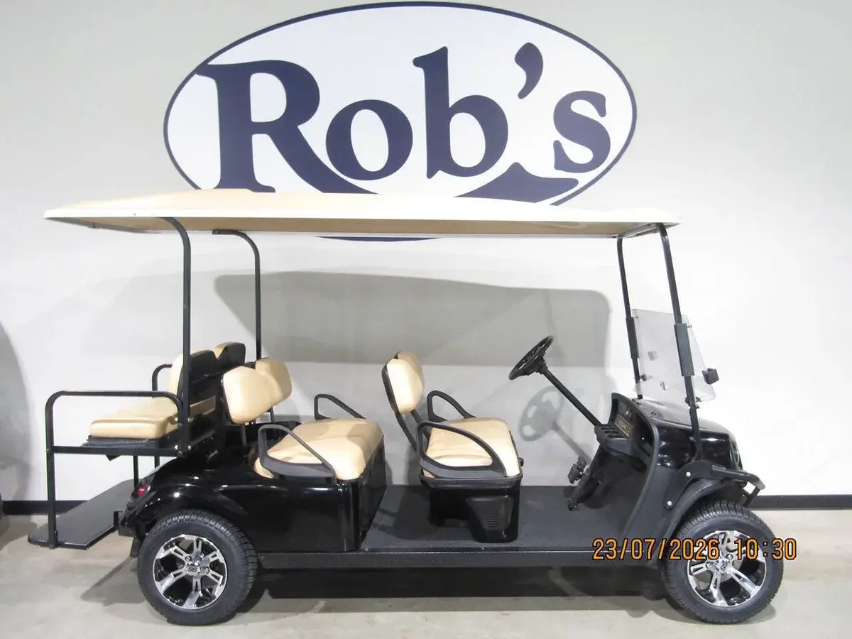2019 Cushman Shuttle 6 Custon 6-Seater golf cart photo 1