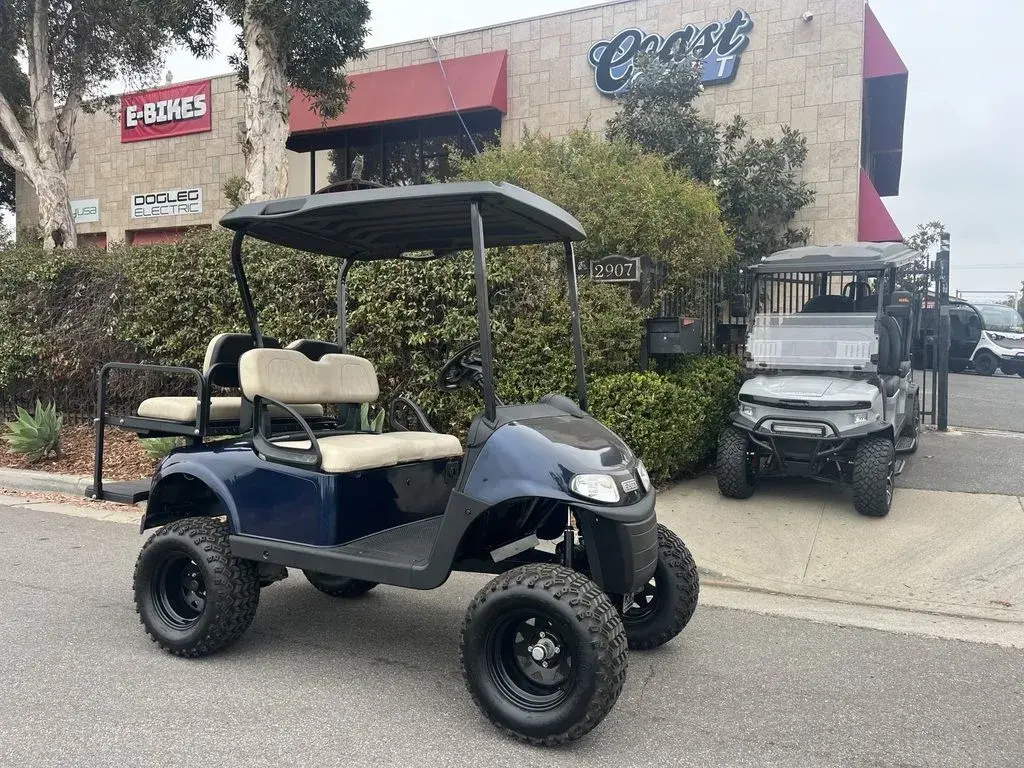 2022 E-Z-GO Freedom photo 1