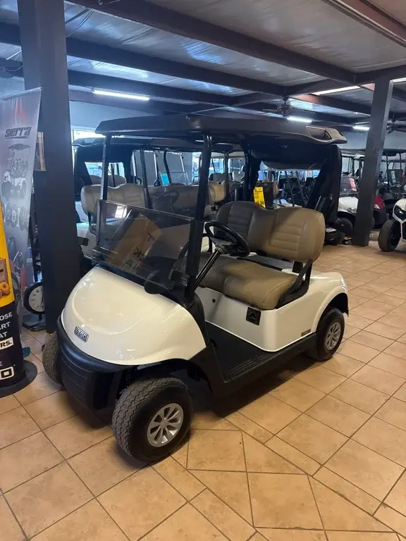 2020 E-Z-GO RXV photo 1