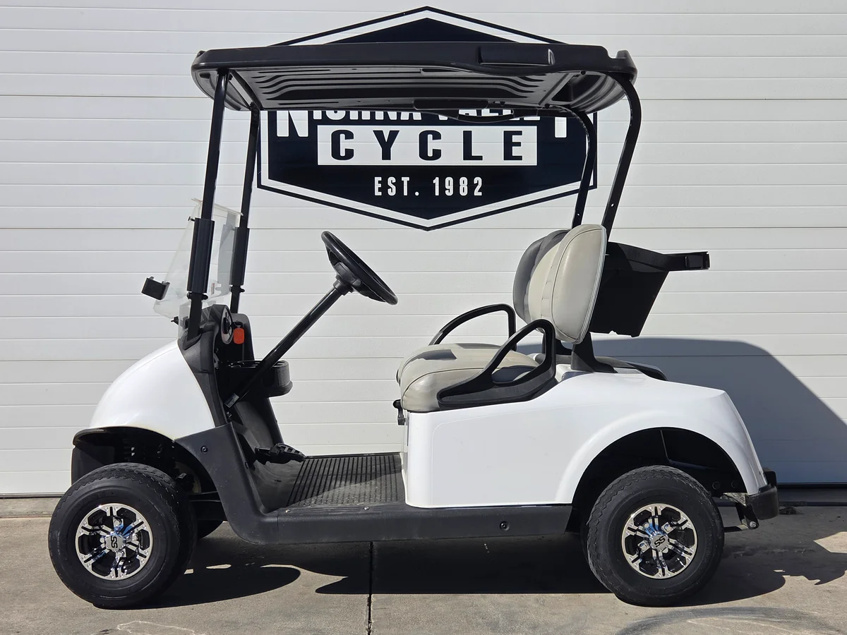 2023 E-Z-GO Freedom photo 1
