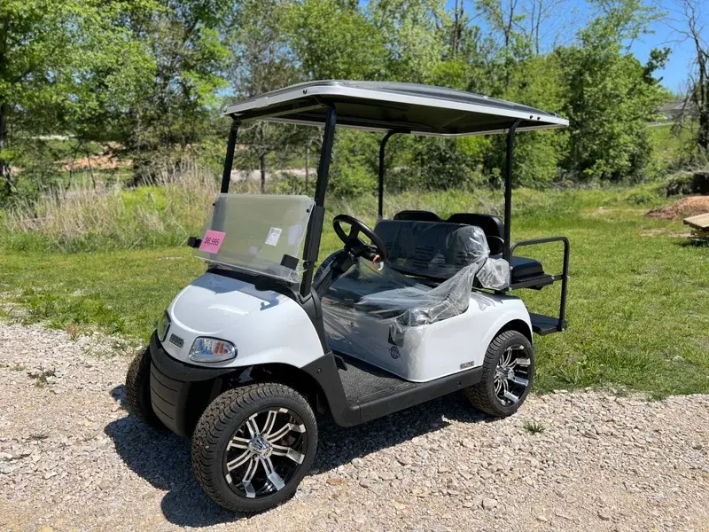 2020 E-Z-GO Freedom ELiTE Lithium photo 1