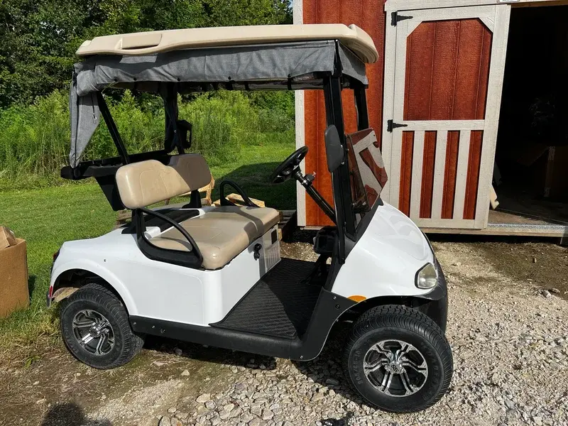 2022 E-Z-GO Freedom ELiTE Lithium photo 1