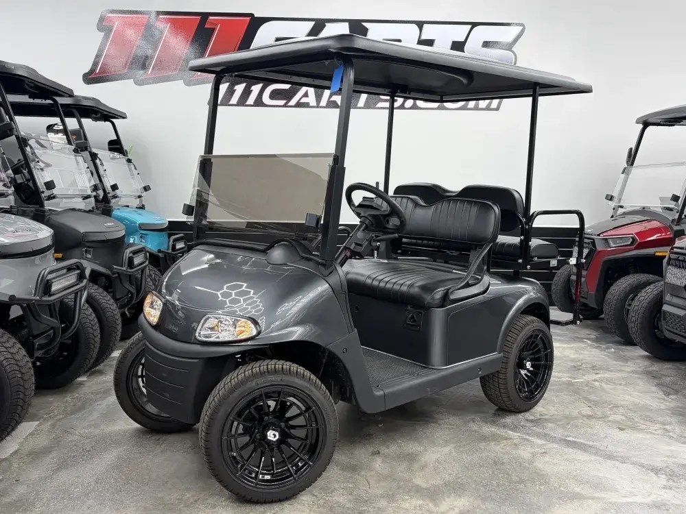 2020 E-Z-GO RXV photo 1