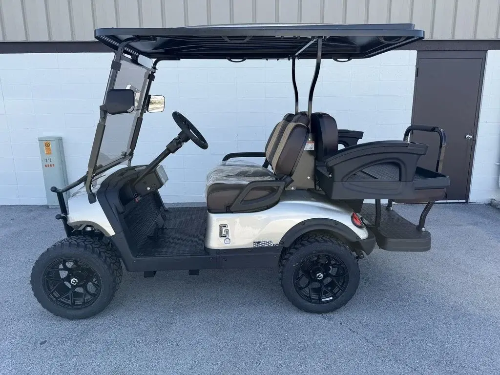 2025 Honor LSV 2+2 G1 6" Lift photo 1