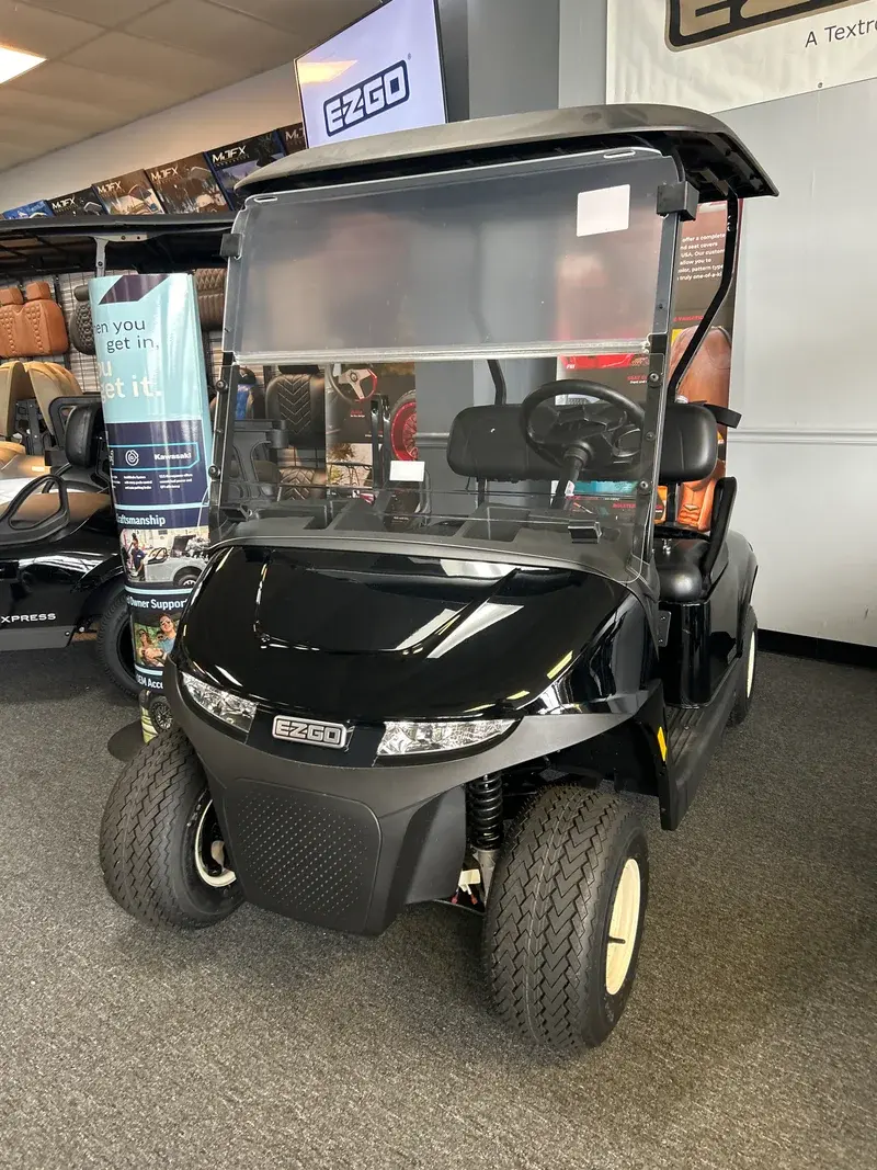 2026 E-Z-GO Freedom photo 1
