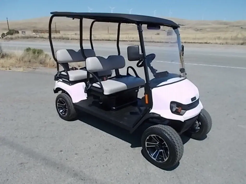 2026 E-Z-GO Liberty ELiTE Lithium photo 1