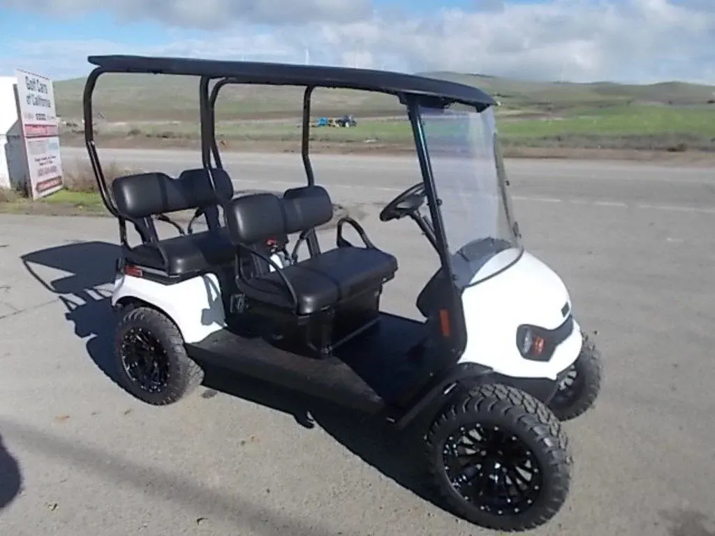 2026 E-Z-GO Liberty ELiTE Lithium photo 1