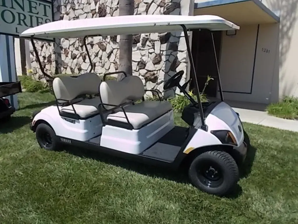2026 Yamaha Drive2 Concierge 4 Powertech LI photo 1