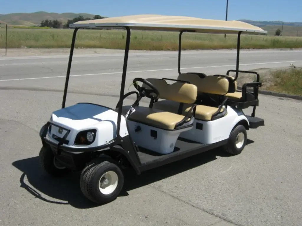 2023 Cushman Shuttle 6 photo 1