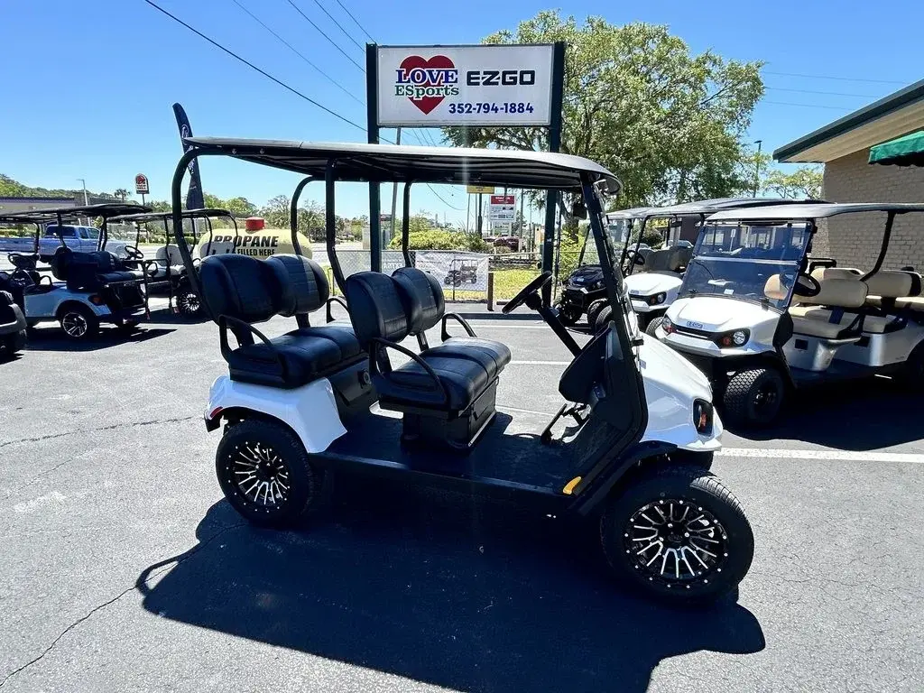 2022 E-Z-GO Liberty ELiTE Lithium photo 1