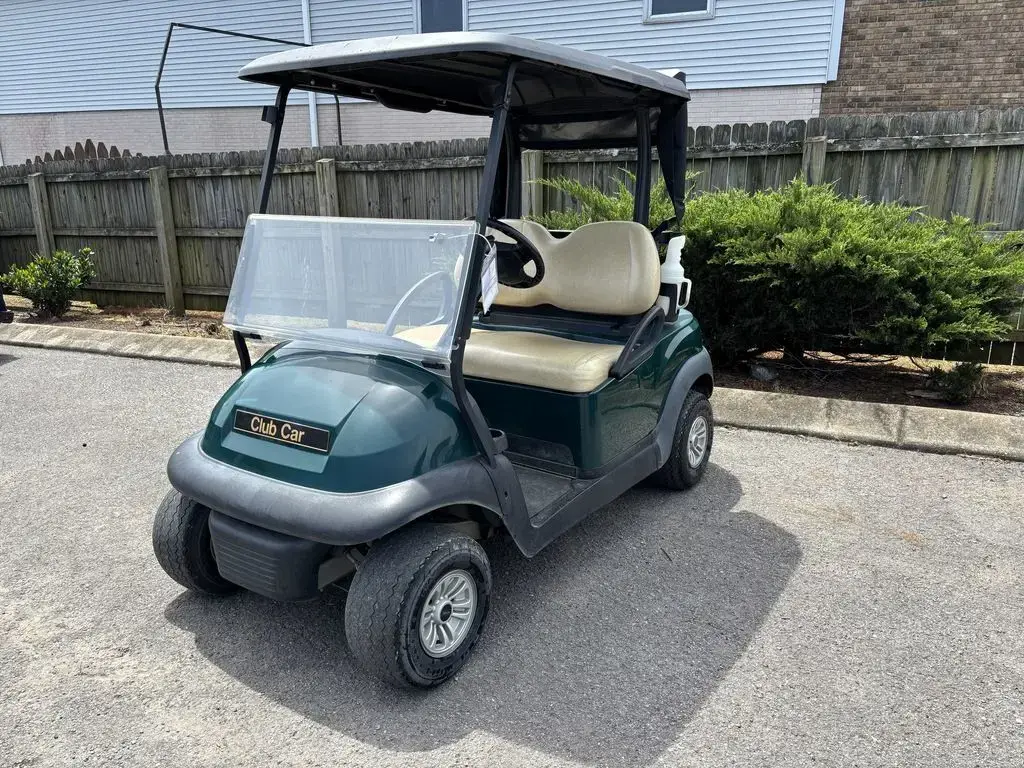 2020 Club Car Precedent Gas photo 1