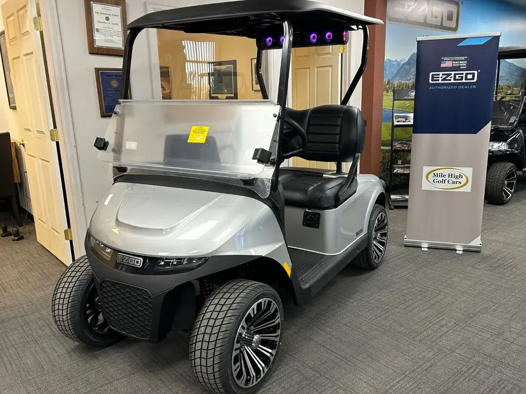 2026 E-Z-GO Freedom ELiTE Lithium photo 1