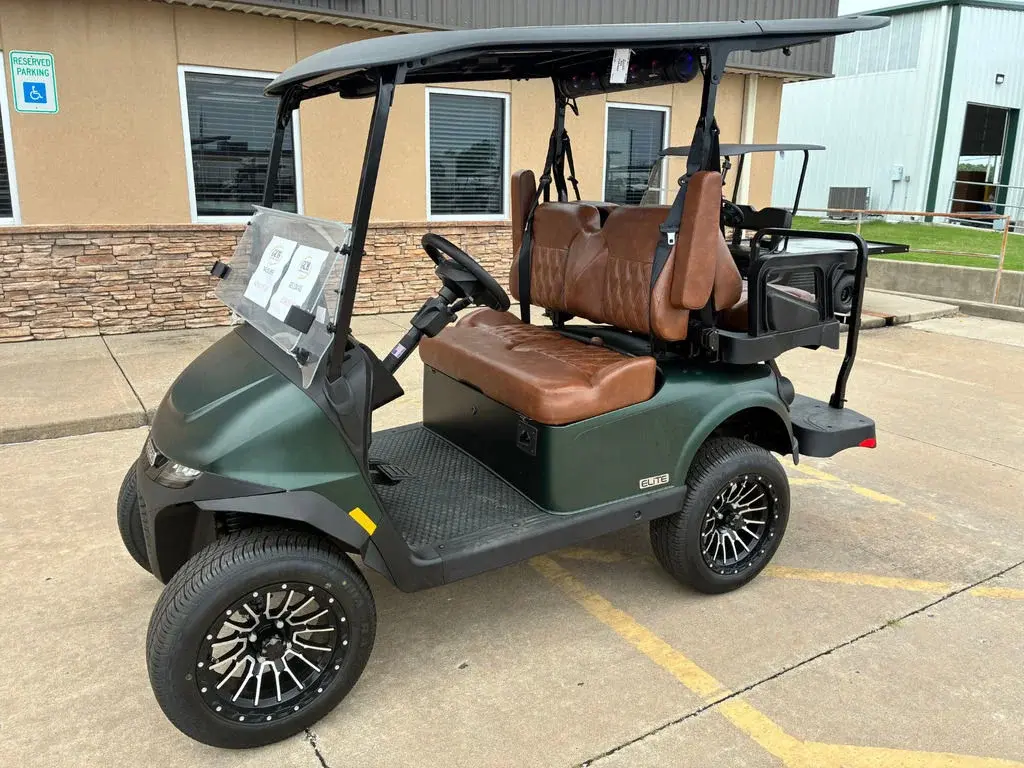 2026 E-Z-GO RXV ELiTE Lithium photo 1