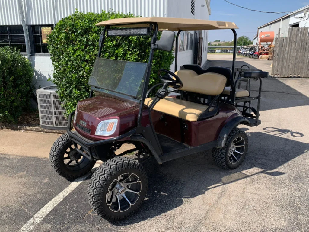 2015 E-Z-GO TXT photo 1
